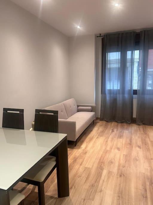 Coqueto Apartamento Cerca Del Casco Viejo Con Garaje Gratis Bilbao Exterior photo